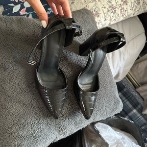 Snakeskin chunky heels